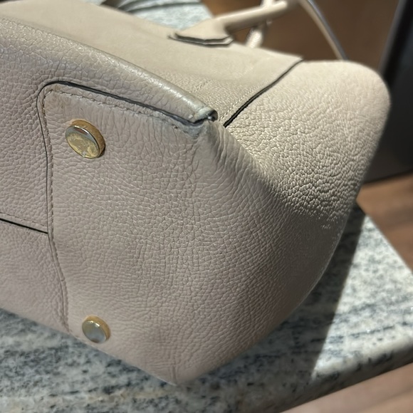 Authentic! Michael Kors tote w long strap included - Picture 8 of 11